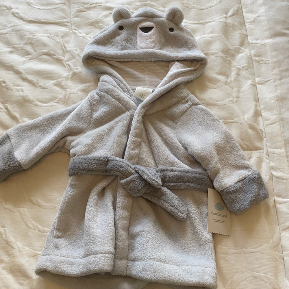 Baby Bear grey robe size 6-9 month NWT
